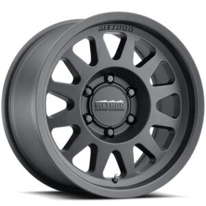 METHOD METHOD 704, 704 MATTE BLACK (17X8.5 ET0 6X139.7)