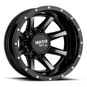 Moto Metal MO995, Gloss Black Machined - Rear (17x6.5 ET-155 8x200)