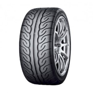Yokohama Advan Neova AD08R 215/40 R17 83W
